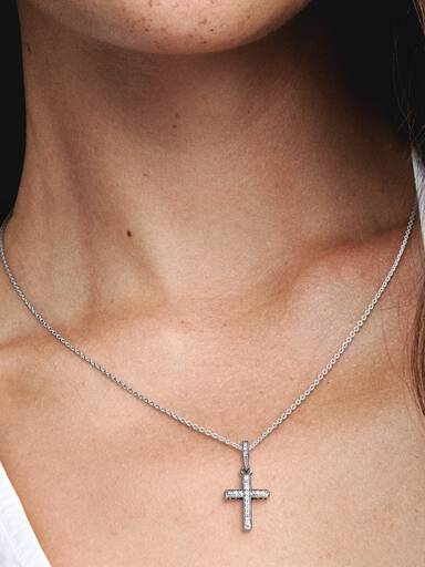 Hängsmycke med glittrande kors