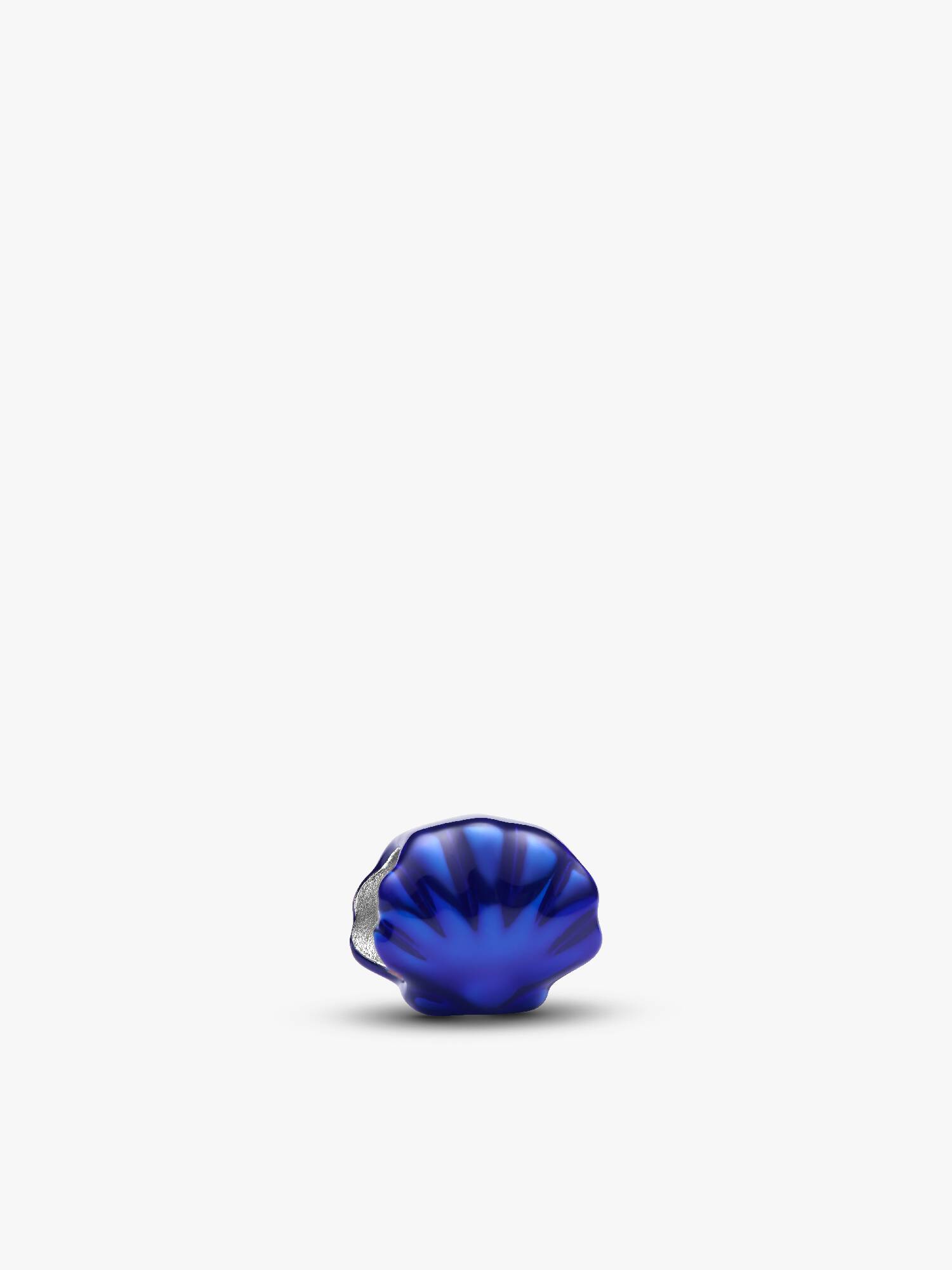 Miniberlock med blått snäckskal