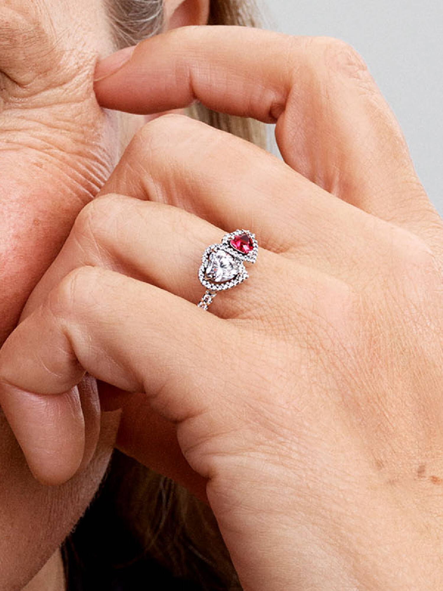 Ring med hjärtan