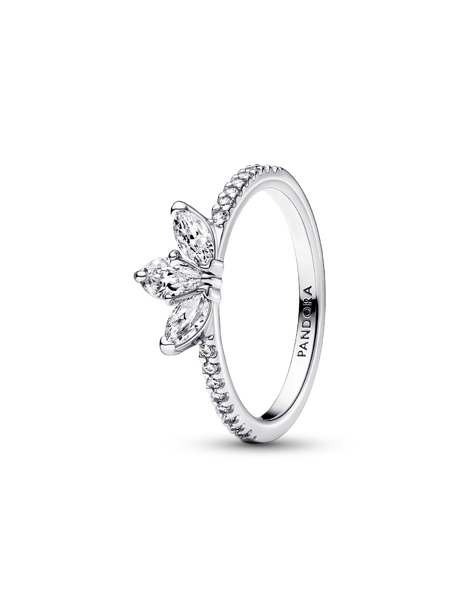 Ring med glittrande blomma
