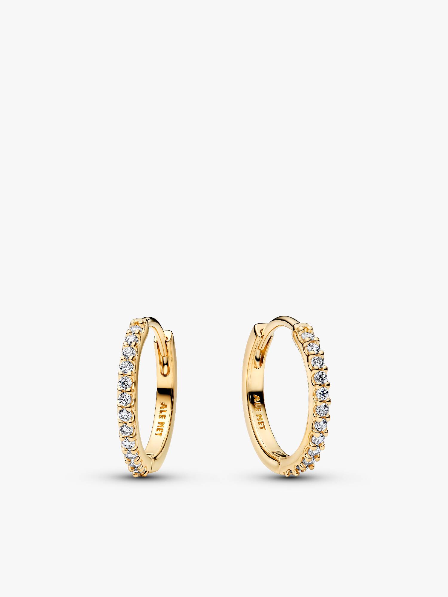 Glittrade, vågformade hoops