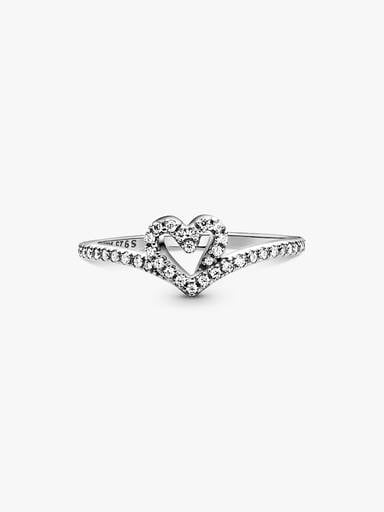 Gnistrande wishbone-ring med hjärta