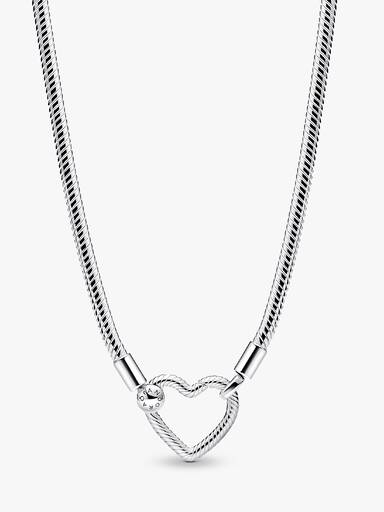 Ormkedjehalsband med hjärtlås