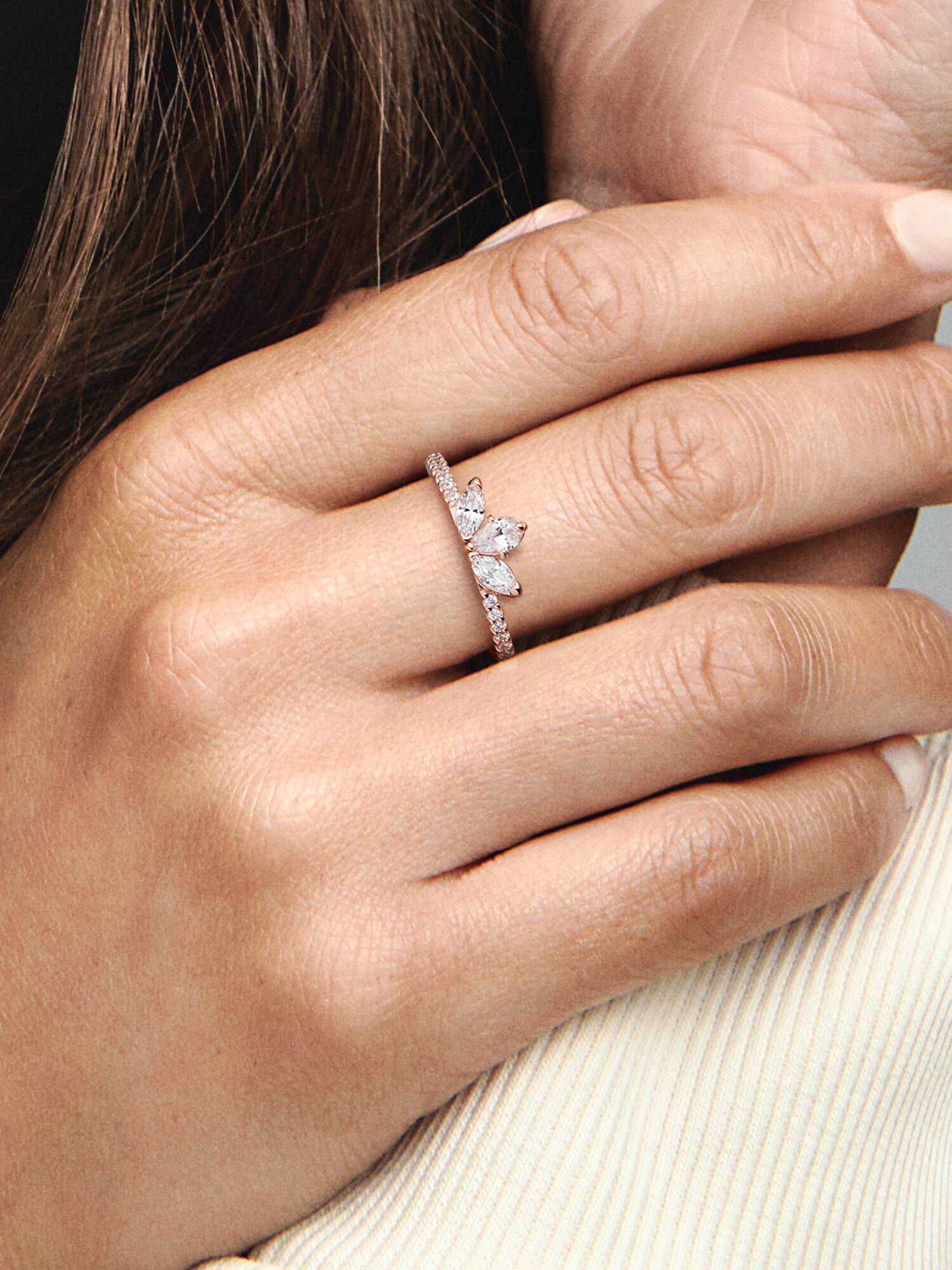 Sparkling Herbarium Cluster Ring