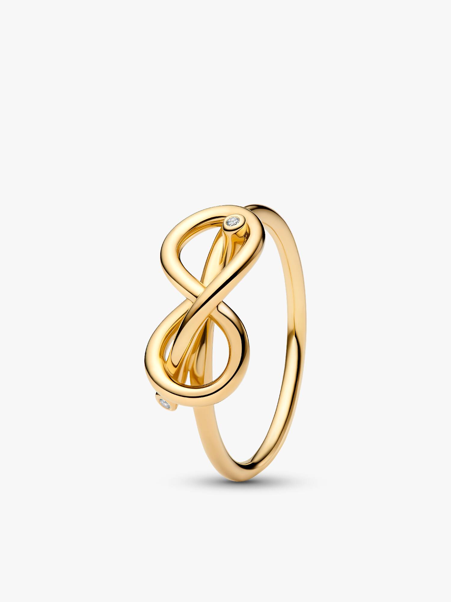 Ring med evighetsknut
