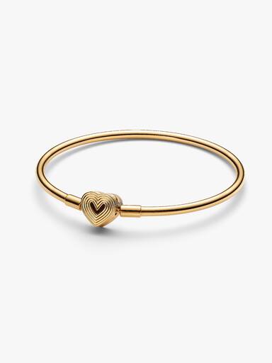 Armring med hjärtformat lås