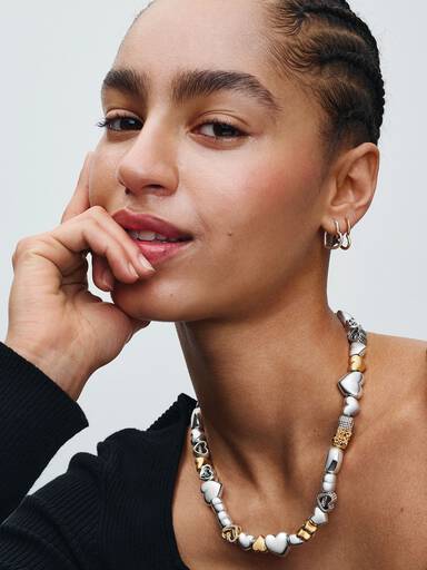 Pandora Moments halsband med hjärtformat lås