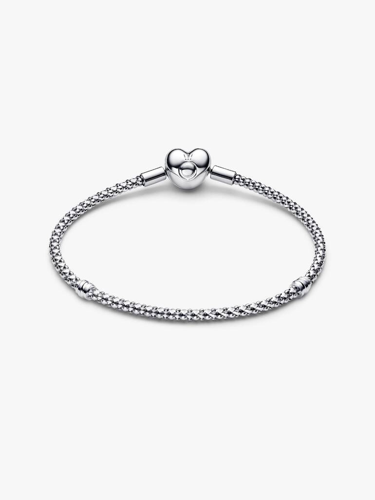 Ormkedjearmband med hjärtlås