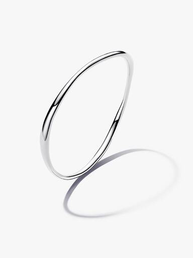 Organiskt formad armring