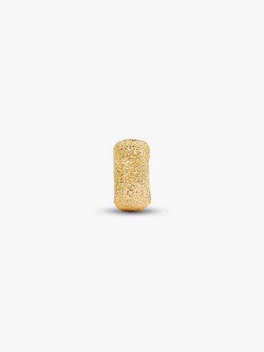 Liten clipberlock med strukturerad yta