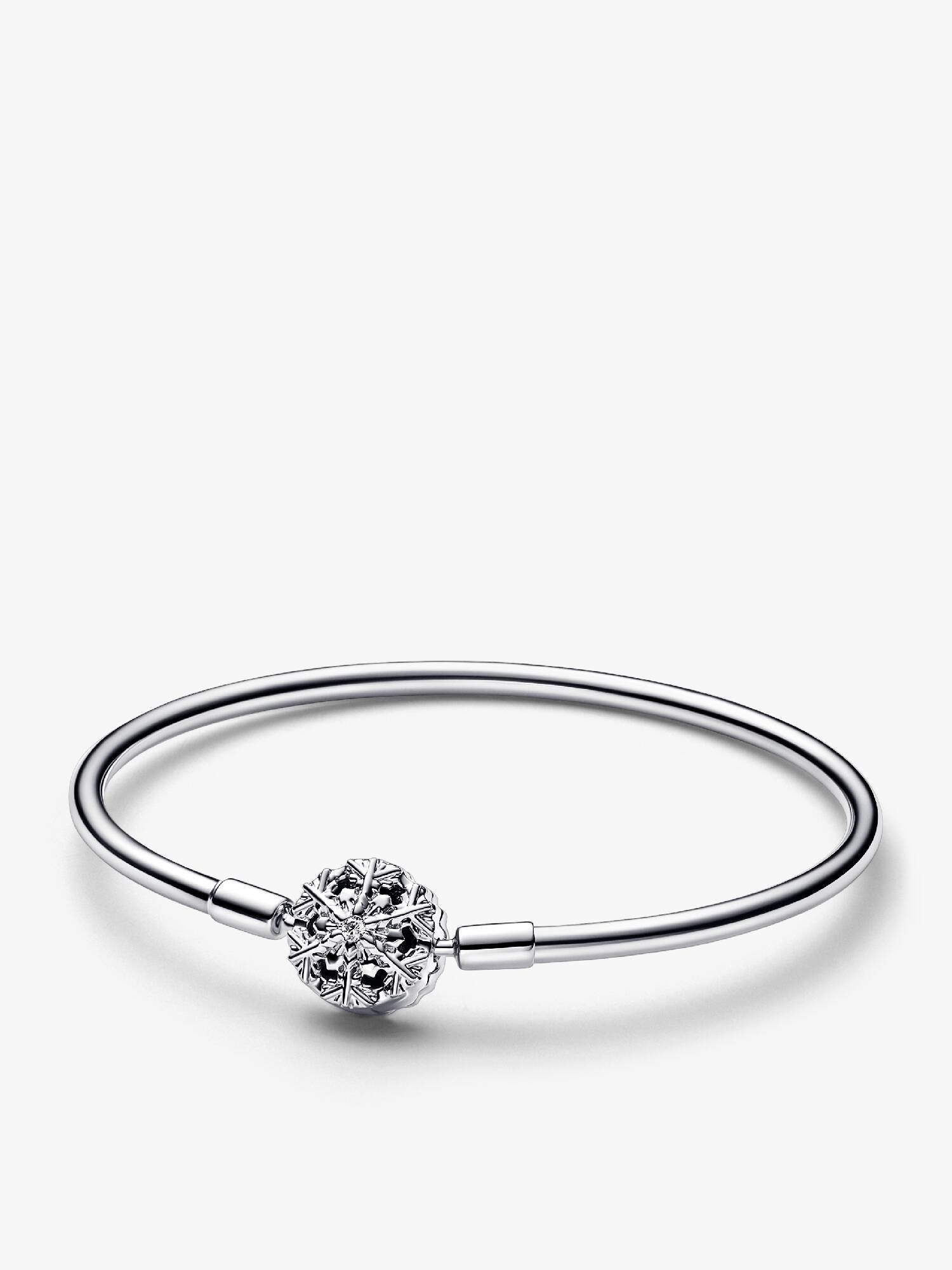 Pandora Moments Sparkling Snowflake Clasp Bangle