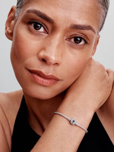 Pandora Moments ormkedjearmband med polstjärna
