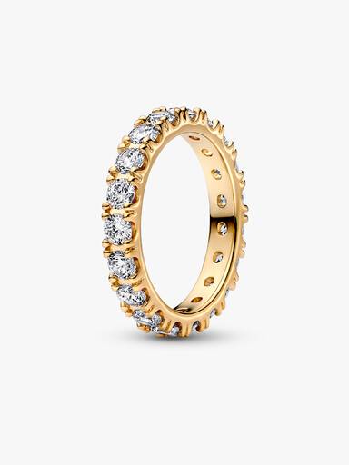 Evighetsring med glittrande stenar