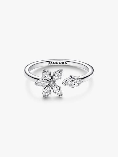 Glittrande naturinspirerad ring med stenar