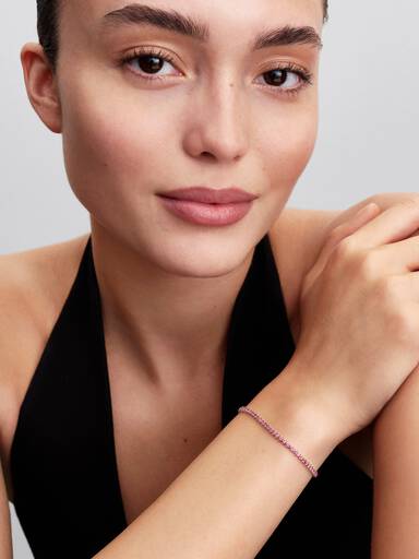 Litet rosa tennisarmband