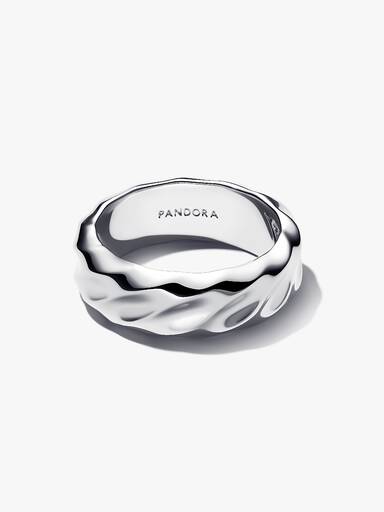 Räfflad bred bandring