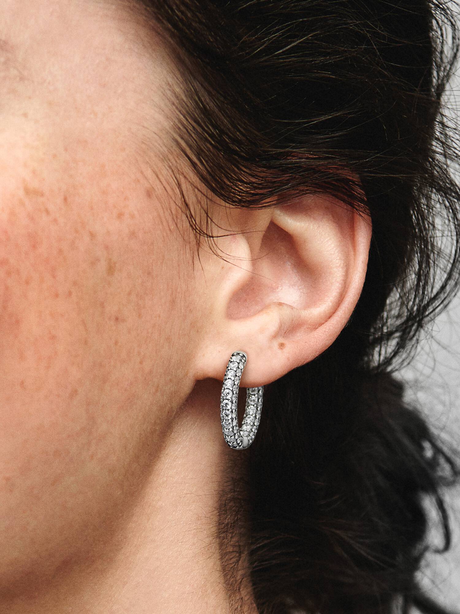 Pandora Timeless pavéprydda hoops