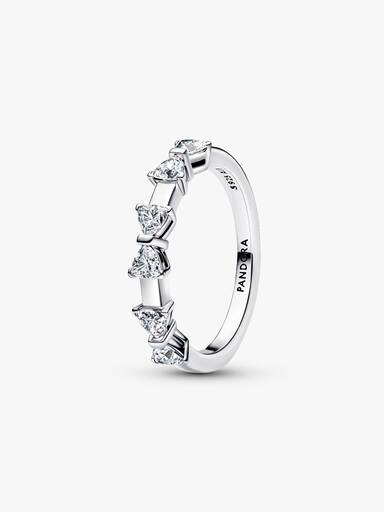 Ring ed tre rosetter