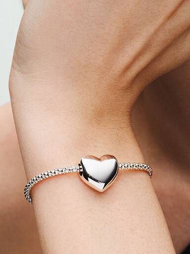 Be Love stor graverbar hjärtberlock