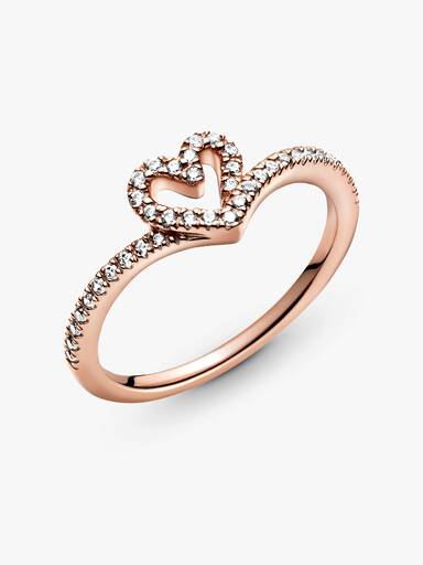 Gnistrande wishbone-ring med hjärta