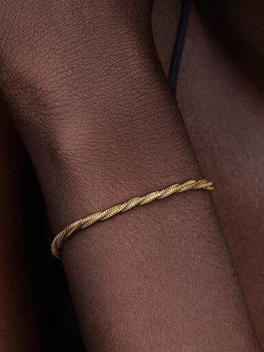 Runt, vridet ormkedjearmband med Pandora-logotyp