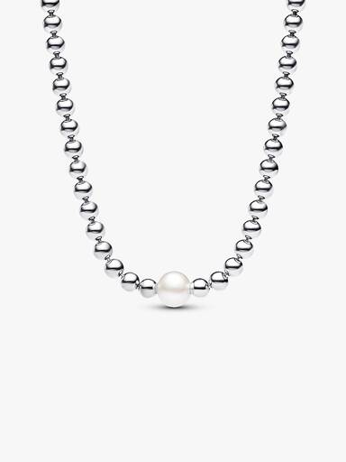 Collierhalsband med behandlade sötvattensodlade pärlor