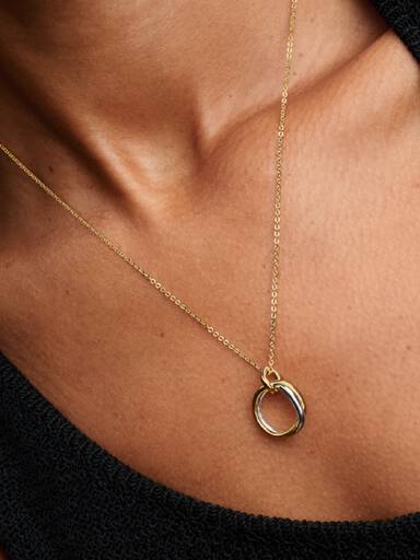Halsband med tvåtonat hängsmycke