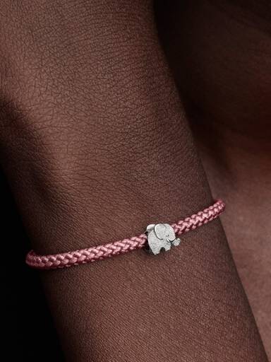 Miniberlock med strukturerad elefant
