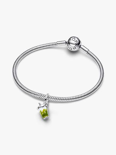 Kall matchalatte, hängberlock i muranoglas