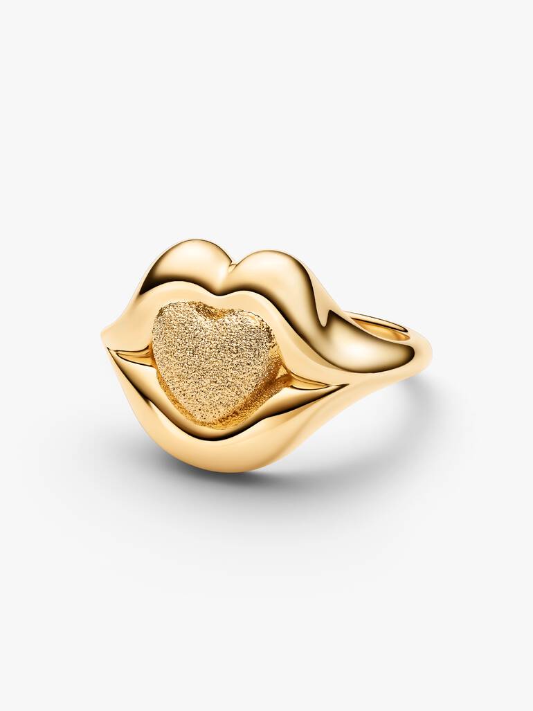 Pat McGrath The Lips of Love statementring