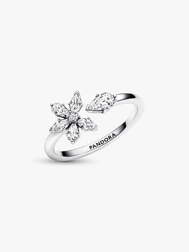 Glittrande naturinspirerad ring med stenar