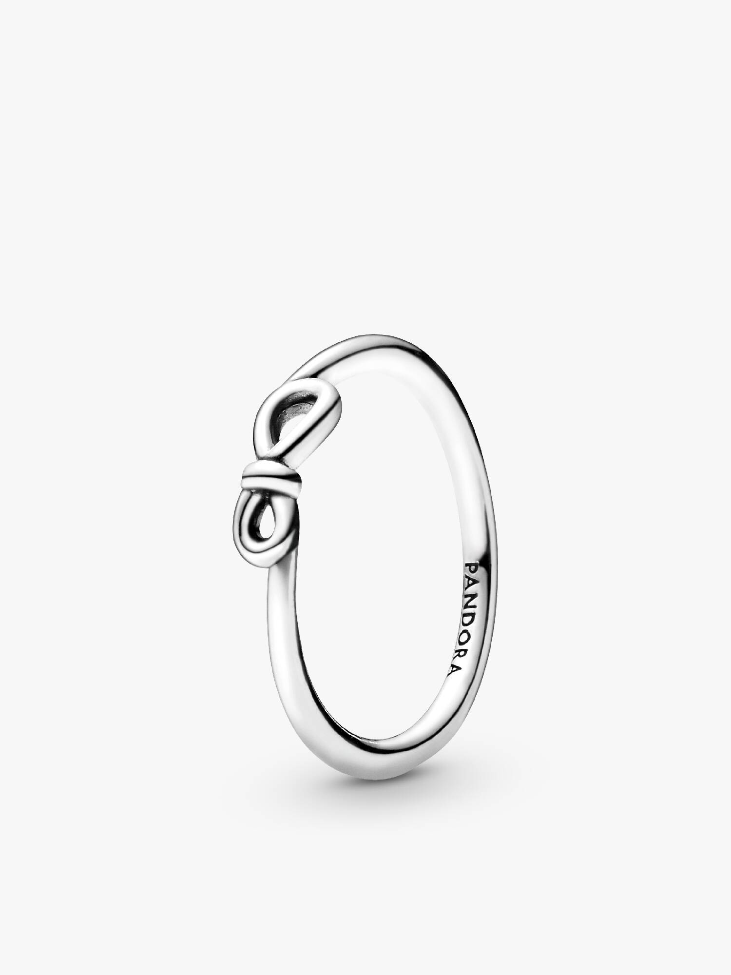 Evighetsknut Ring
