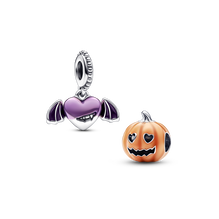Vampire Wing Heart och Glow in the Dark Pumpkin Charm Set