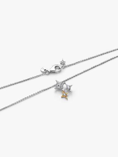Halsband med tre stjärnformade hängen