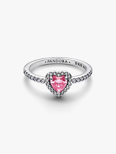 Ring med upphöjt hjärta