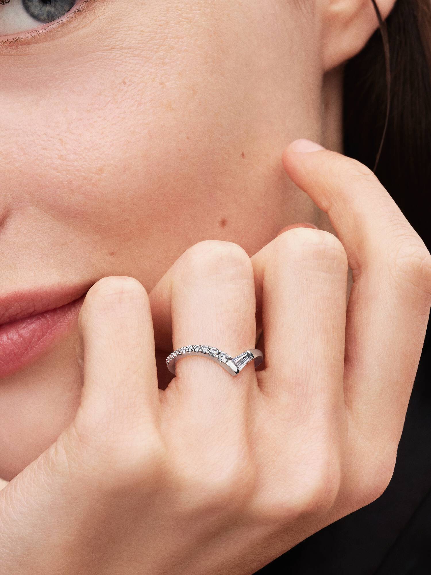 Tiara baguette pavéglittrande bandring