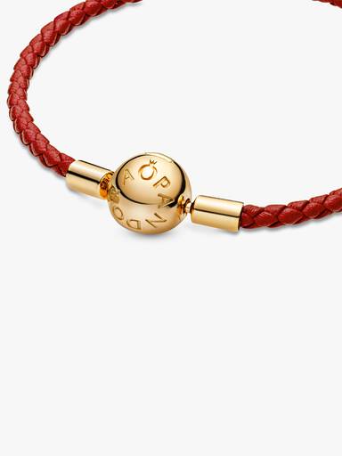Pandora Moments Rött Flätat Läderarmband