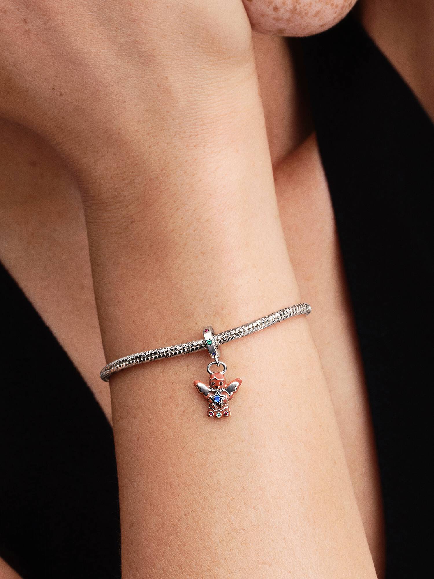 Pepparkaksängel, hängberlock