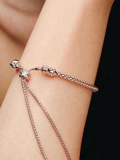 Pärlat sliderarmband