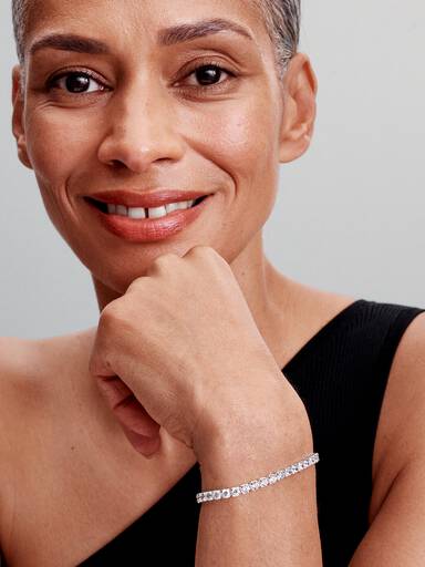 Glittrande tennisarmband