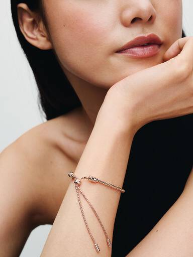 Pärlat sliderarmband