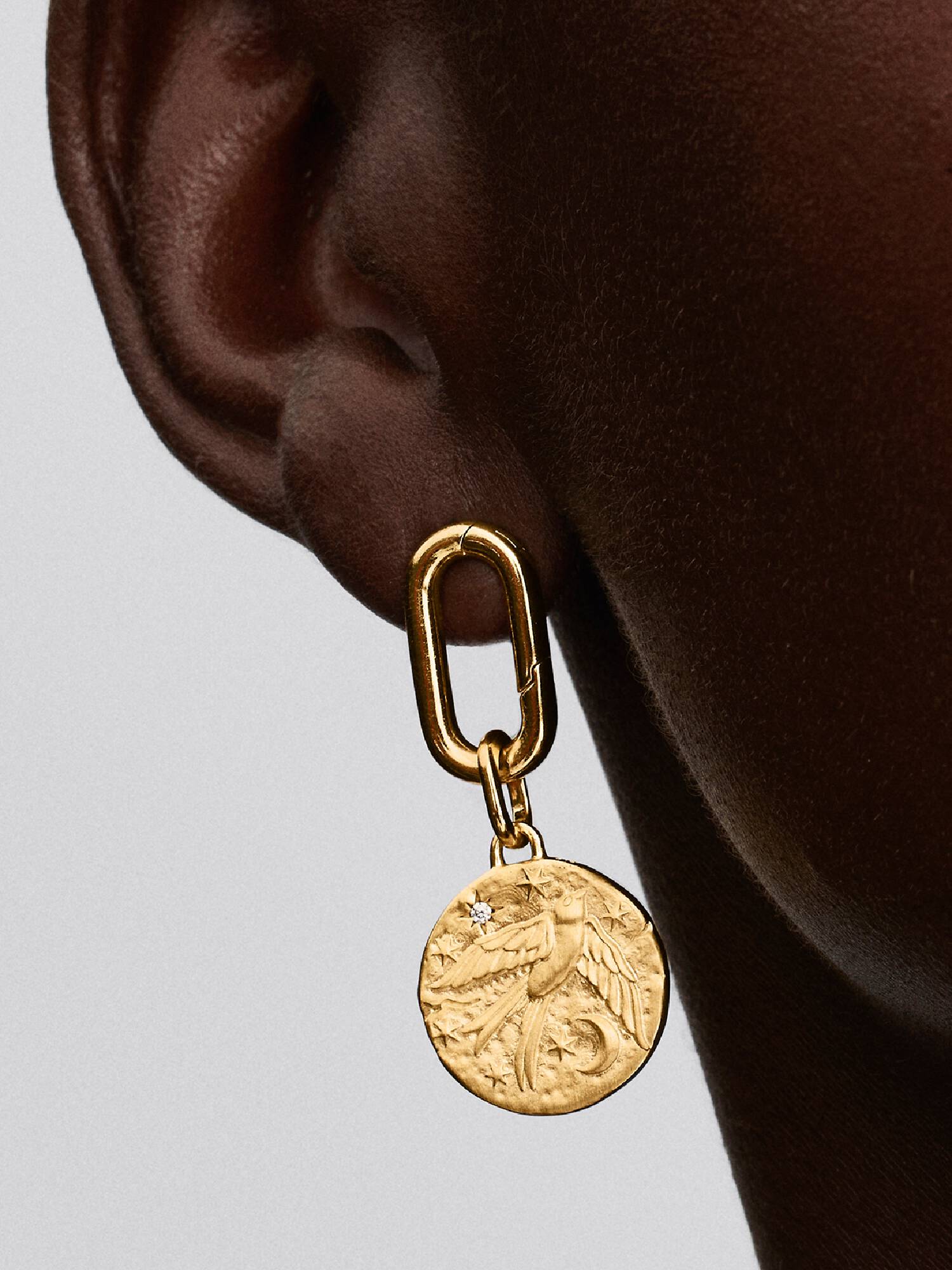 Svala medaljongberlock