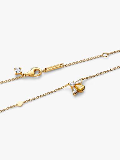 Halsband med hängsmycke