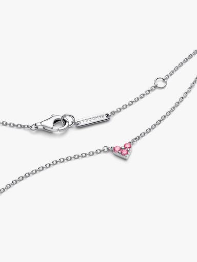 Collierhalsband med hjärtformat hänge