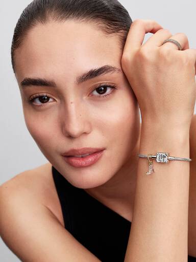 Disney Princess Cinderella sko-berlock med laboratorieskapad diamant