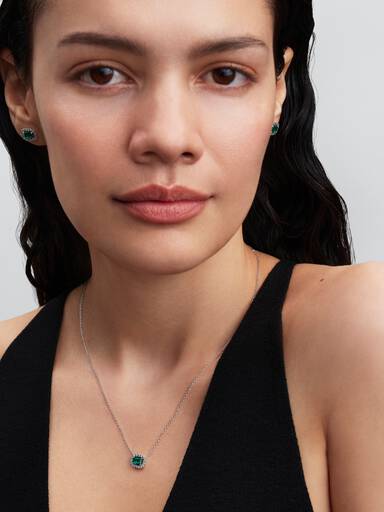 Collierhalsband med fyrkantig glittrande sten