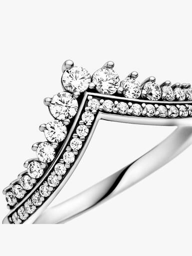 Wishbone-ring med tiaradesign
