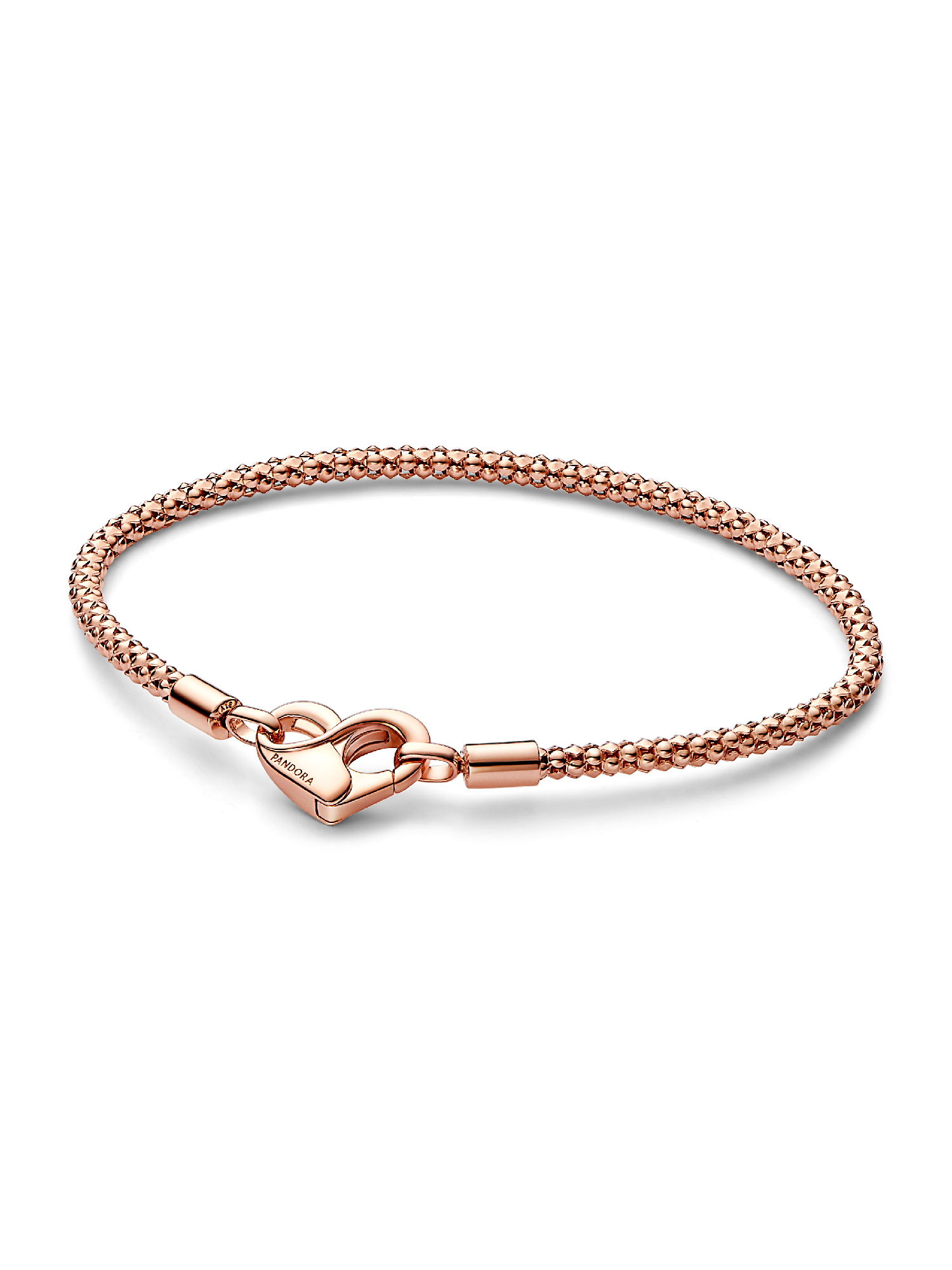 Strukturerat armband från Pandora Moments-kollektionen