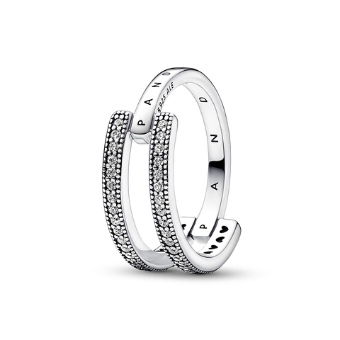 Pandora Signature dubbla ring med logo och pavéinfattade stenar