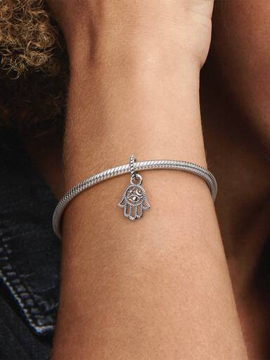 Hängberlock med skyddande Hamsa-hand